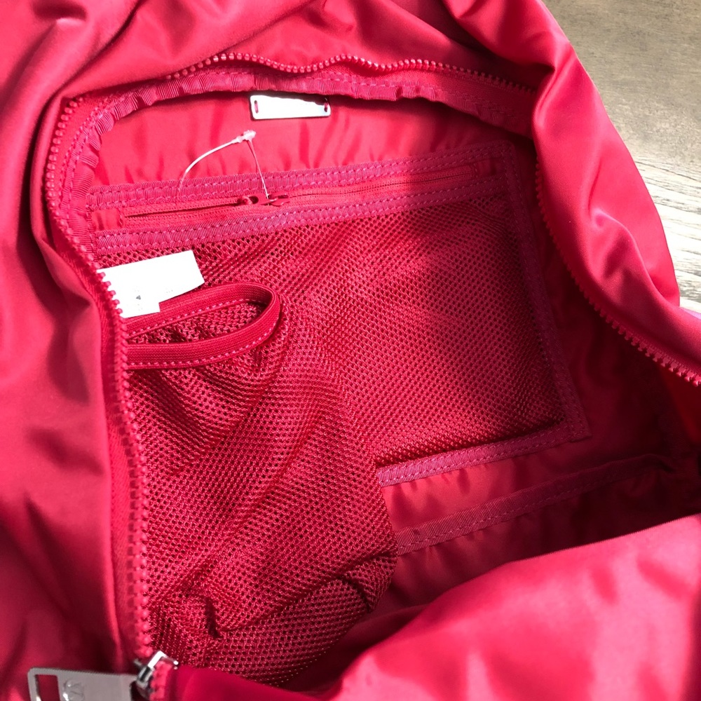 NWT city adventurer backpack